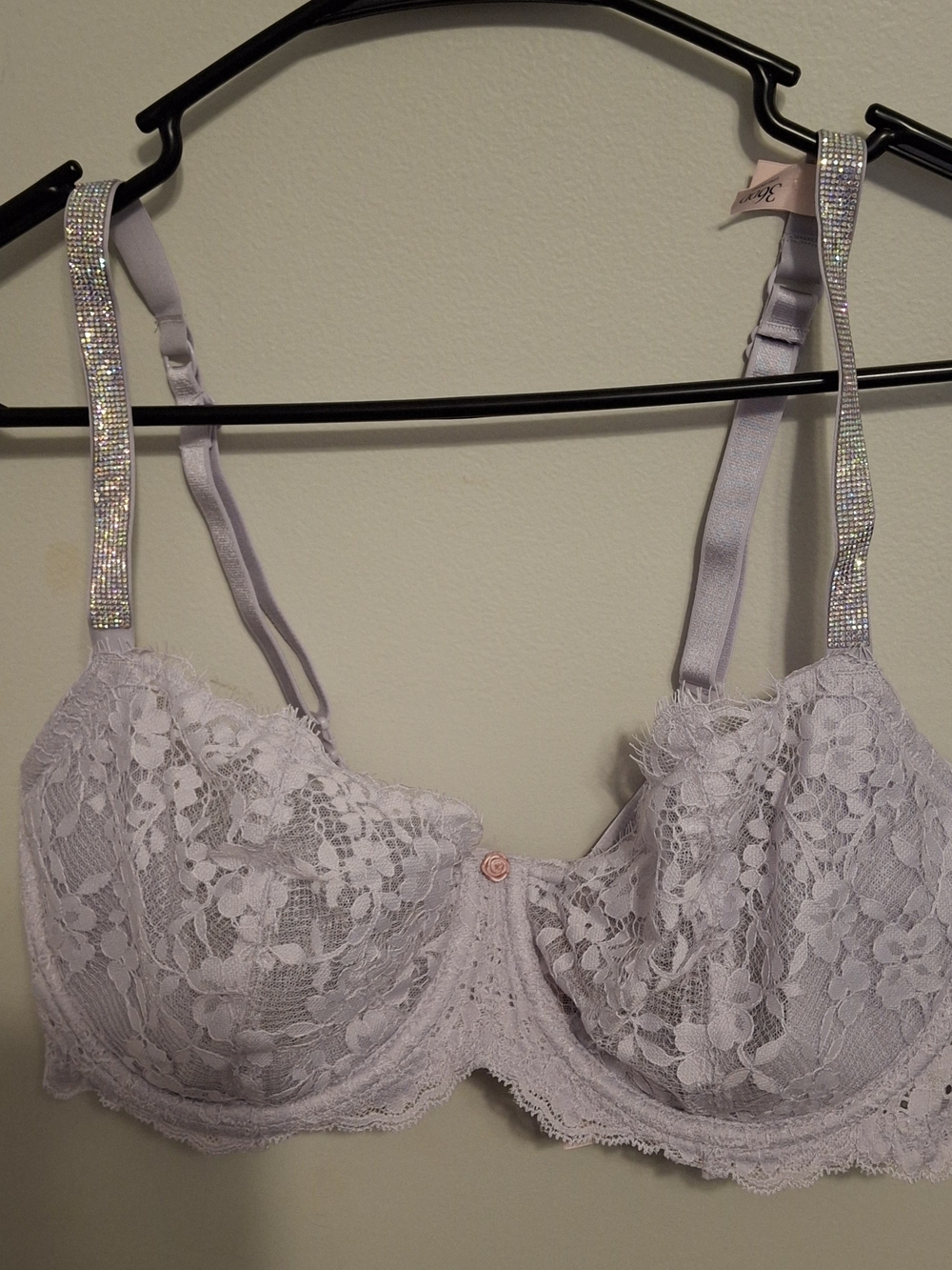 Victoria Secret Lace Underwire Bra with Sparkle Straps - Light Lavender